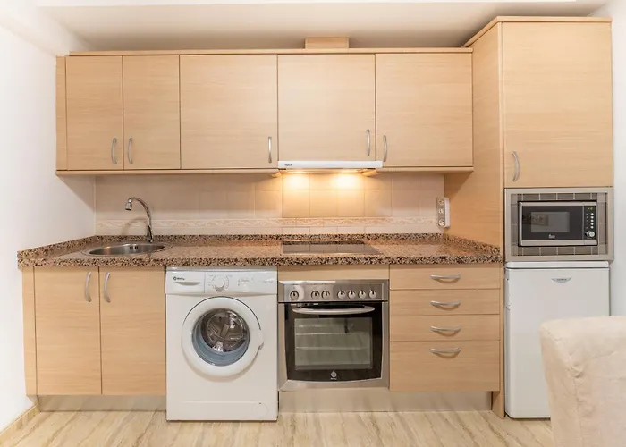 Oasis טורמולינוס